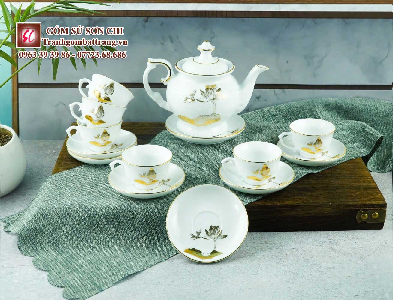 Bộ ấm chén in tranh họa tiết dát vàng - mẫu 09